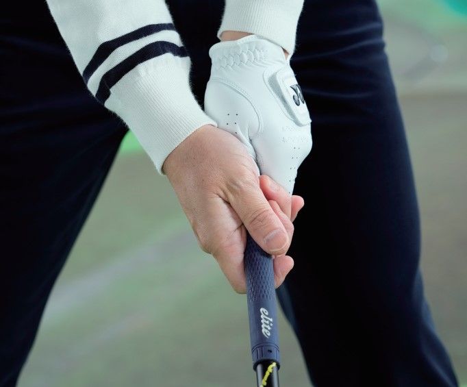 ドライバーやアプローチ…ラウンド中の不調を即修正できる方法をレッスン