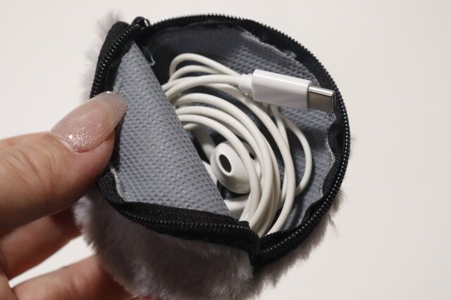 ファンキーファーコインケース ケーブル イヤホン