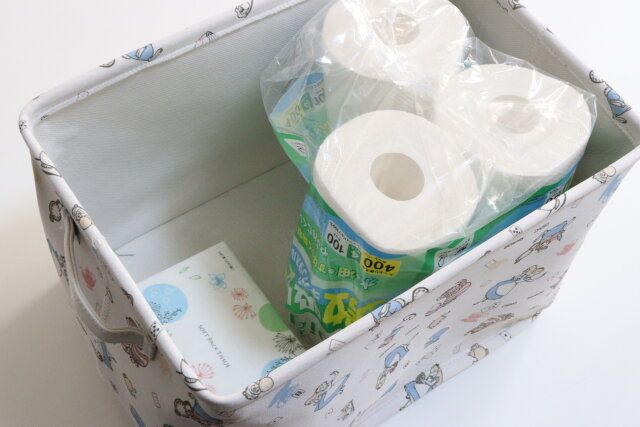 スタッカブル収納ボックス、カラーボックス対応（ふしぎの国のアリス） 使用例