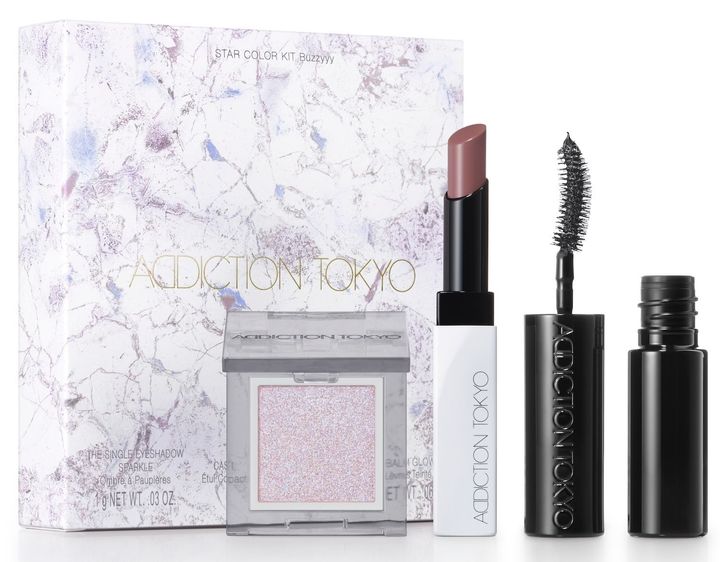 スター カラー キット バジー ￥6,490 ※セット内容／ザ シングル アイシャドウ スパークル 003SP、ザ リップバーム グロウティント 004、ザ マスカラ インテンス ラッシュ 004 ミニサイズ（11月21日より限定発売）