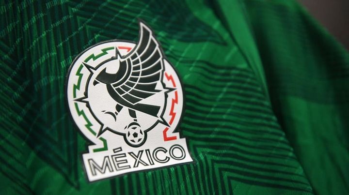 日本代表と対戦するメキシコ代表、現地で窃盗の被害に