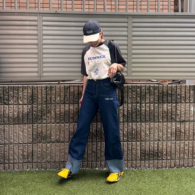 しまむら「ラグランTシャツ」