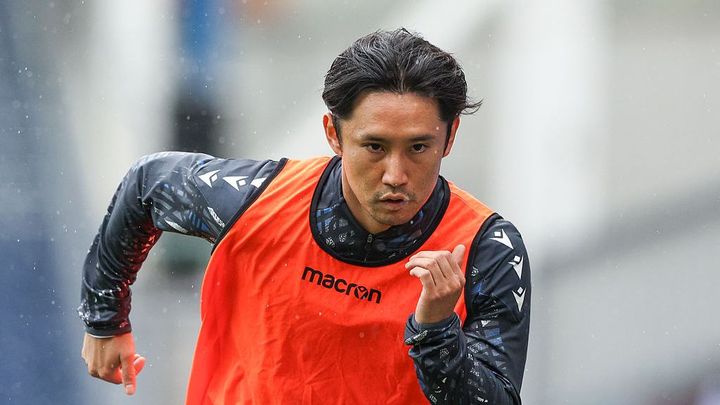 28歳日本代表MFを獲得、フランス人指揮官が喜びを爆発！「最優先事項。ついに彼がここにやってきた」