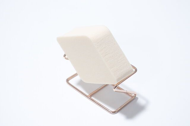 セリアの2WAYパフスタンド5