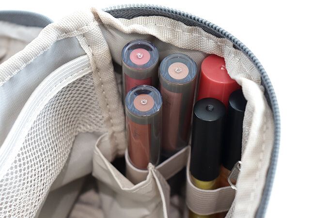 宝島社ムックのBRILMYのバニティポーチ付録11