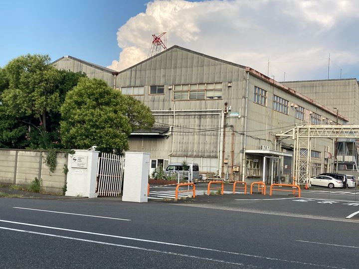 工場はいくつものブロックに分かれる