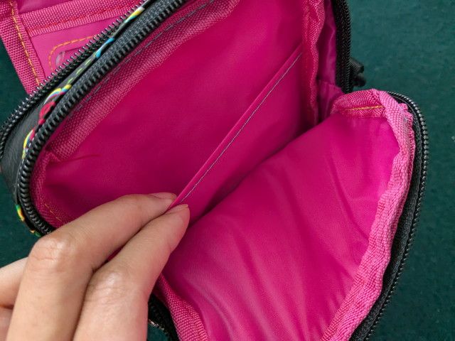 ラッキーポシェット2層のポケット