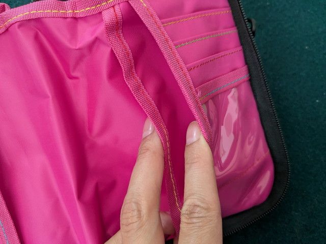 ラッキーポシェット仕切りポケット