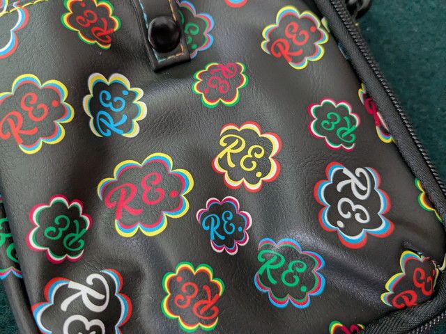 アールイードットの柄