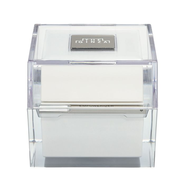 夜の間のバリア 回復を支え、肌のレジリエンスを高めるリッチなクリーム。リンデンから抽出した貴重なエキスを惜しみなくイン。エンパワライザー n(医薬部外品)40g ¥132,000(9月1日発売)/ザ・ ギンザ お客さま窓口