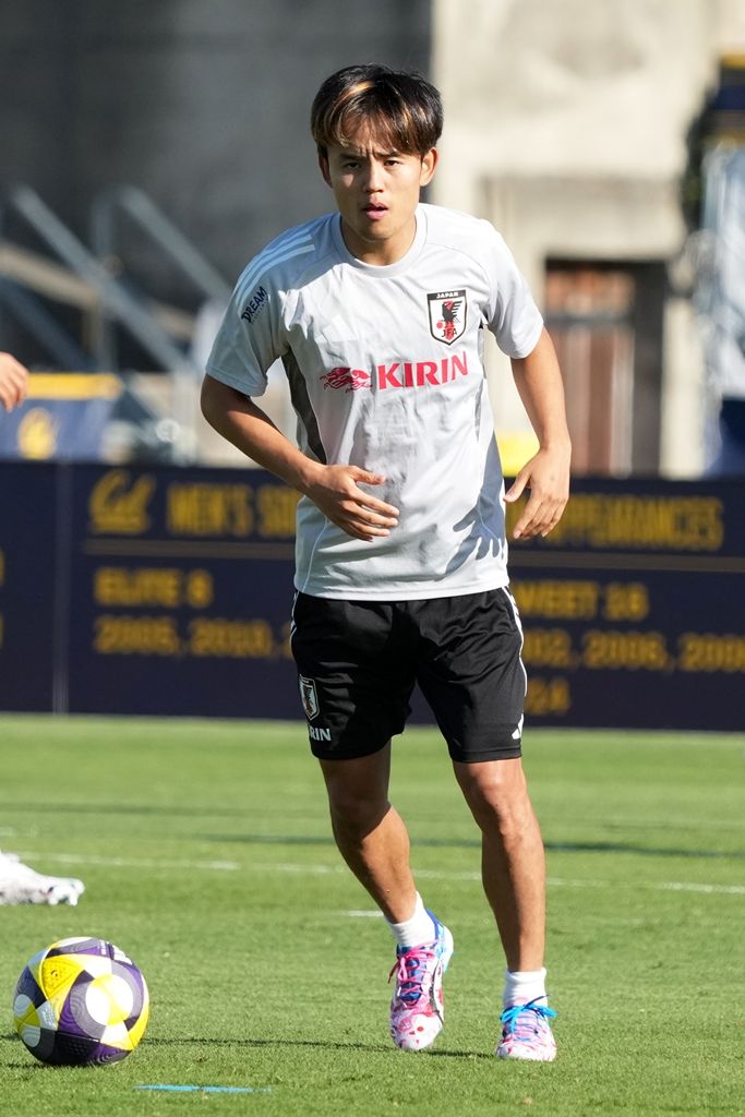 adidas×BAPEの最強コラボ「サッカースパイク」登場！久保建英が日本代表で『F50』を着用中…9月6日発売