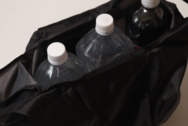 ギョロ目ショッピングバッグ 収納力