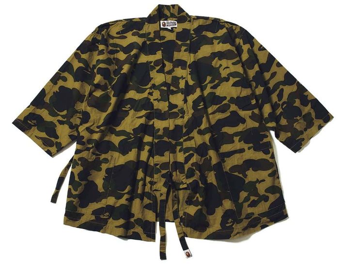 ラッパー・ELLE TERESAさんの“MY BAPE®” 1ST CAMO KIMONO SHIRT