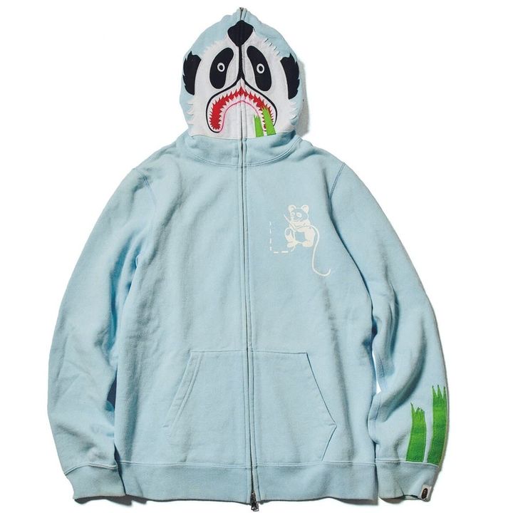 ラッパー・ELLE TERESAさんの“MY BAPE®” PANDA FULL ZIP HOODIE