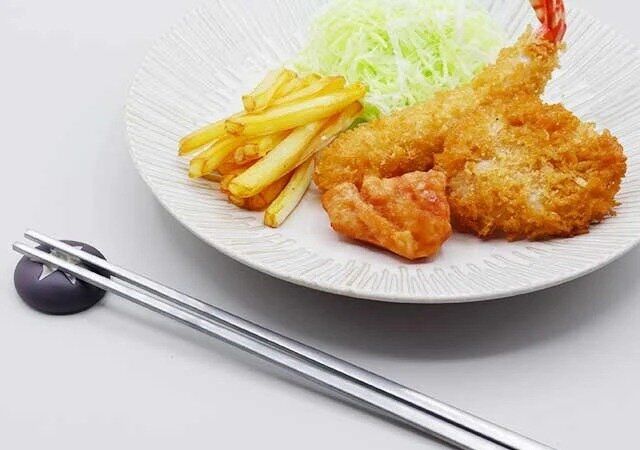 ダイソー 磁器箸置き（シイタケ、ブラウン） 使用例