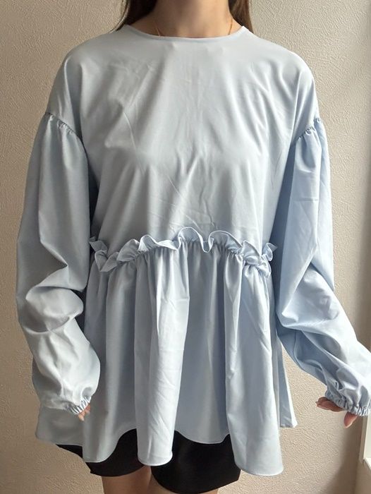 しまむら「フリルペプラムプルオーバー」