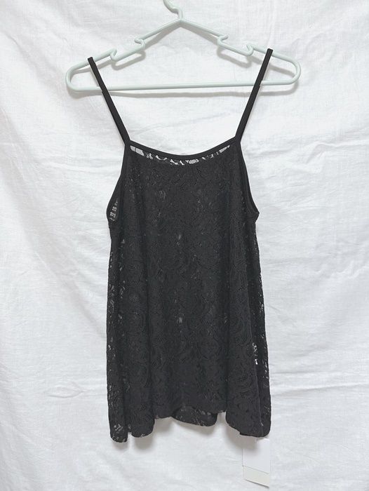 しまむら「レースビスチェ」