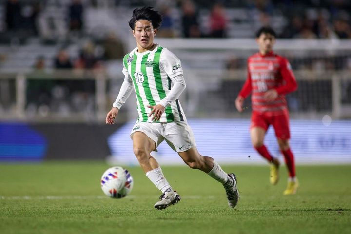 【インタビュー】「いつか恩返しを」大宮トップチーム昇格後にアメリカの大学へ…マーシャル大MF種田陽が見据える未来とは