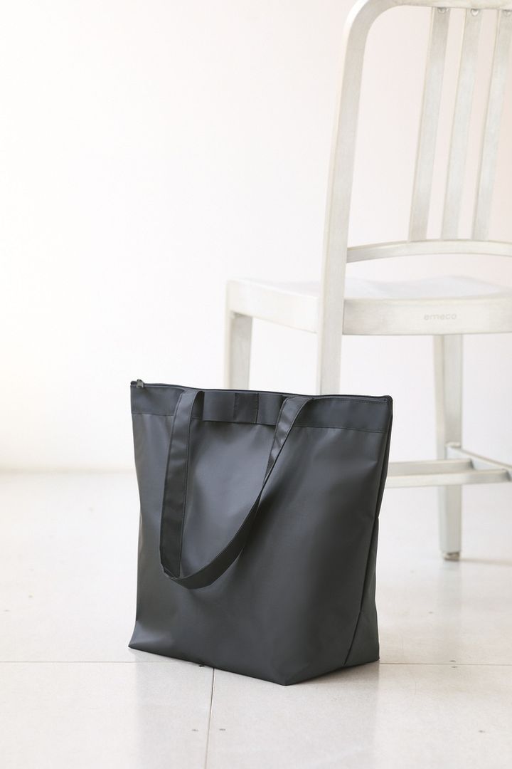 『GLOW』11月号特別付録、プラステの「リボン付き上品トート」