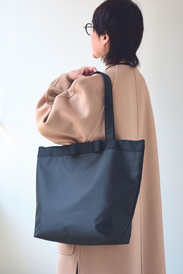 『GLOW』11月号特別付録、プラステの「リボン付き上品トート」