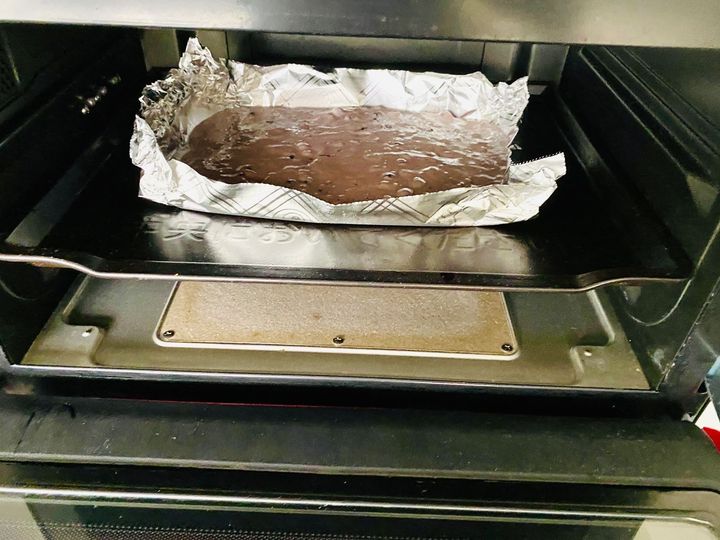 型いらず！甘酸っぱさがまらない〜「ブルーベリークリームサンドケーキ」