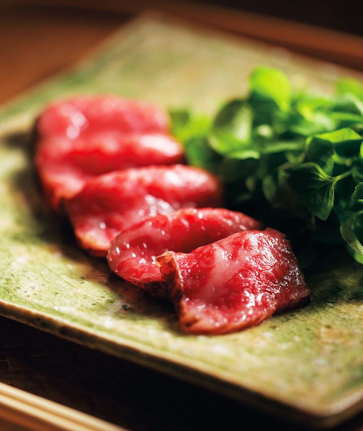 天王洲アイル『IZANAGI』の牛のたたき