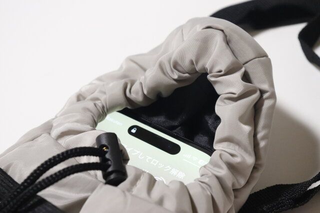 中わたメッシュスマホショルダーバッグ 使用例