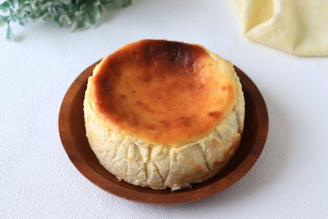 バナナバスクチーズケーキ