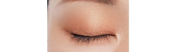 大きな目に見せつつやりすぎ感なし 上まぶた