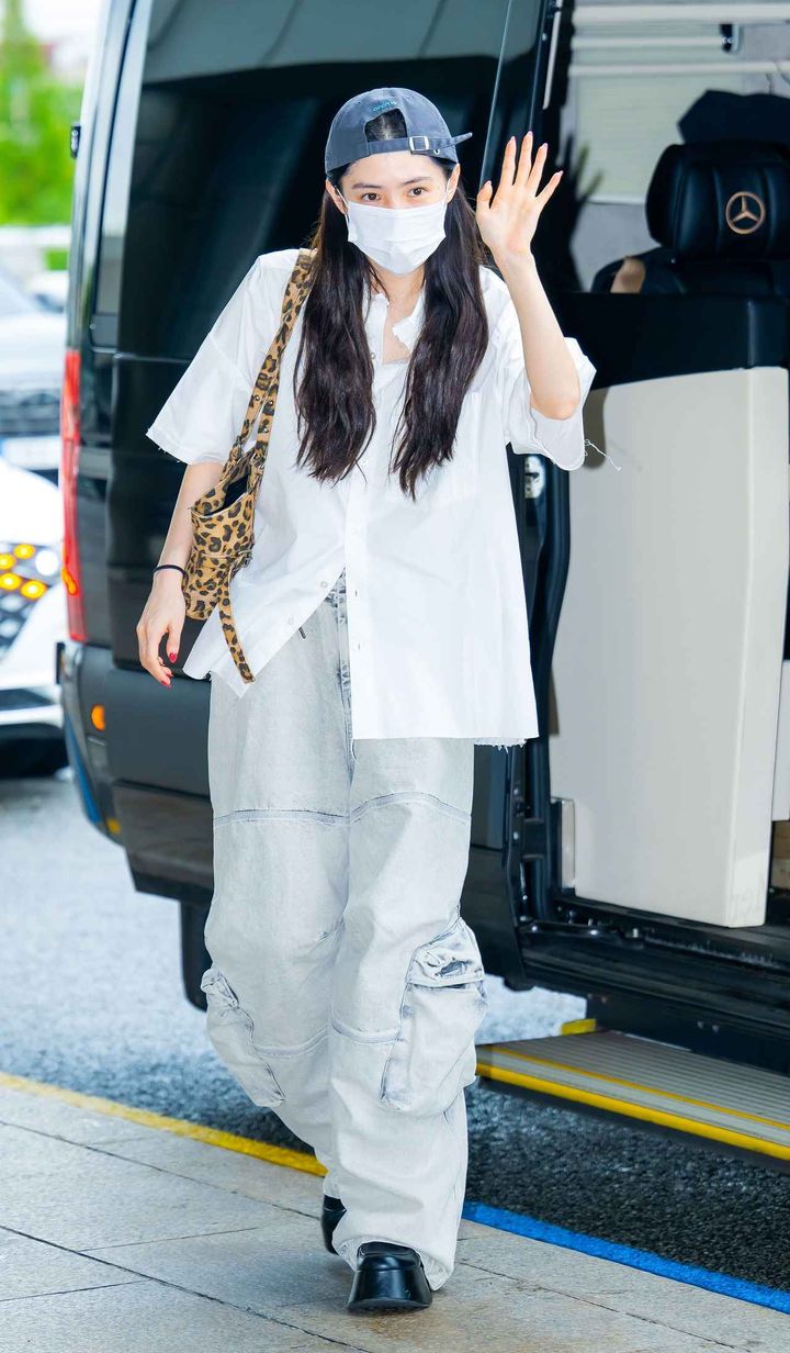 画像: 【ハン・ソヒ】タフなパンツでマニッシュに