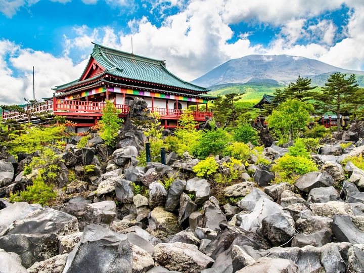 All About ニュース編集部は、全国20～60代の男女206人を対象に「日本百名山」に関する独自のアンケート調査を実施。好き＆行ってみたい「関東地方の山」で1位に選ばれたのは？