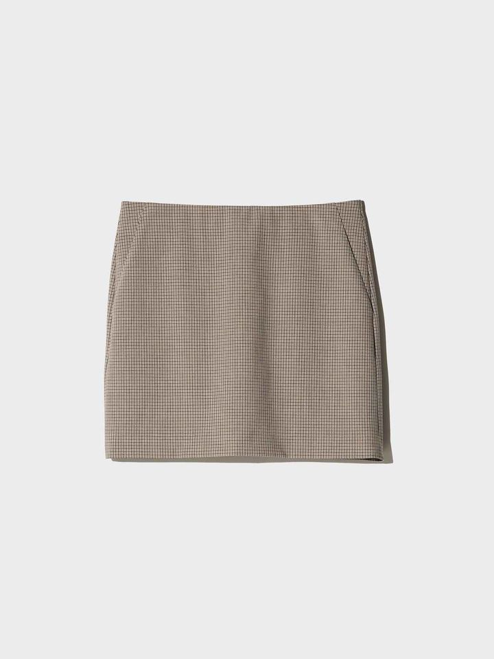 画像2: 出典：ユニクロ