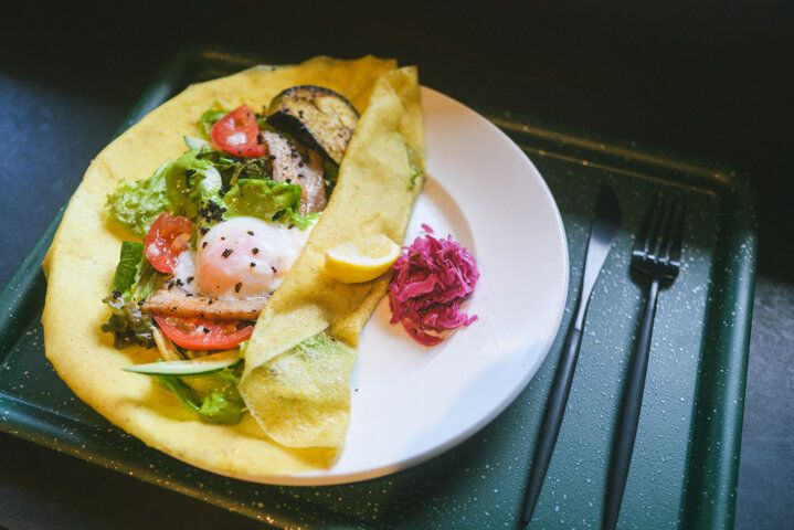 さまざまなシーンに寄り添うカフェとして、名古屋・伏見に「MAISON YWE」が復活