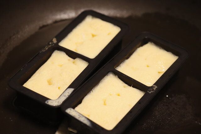 セリアの卵焼き用シリコーンモールド4