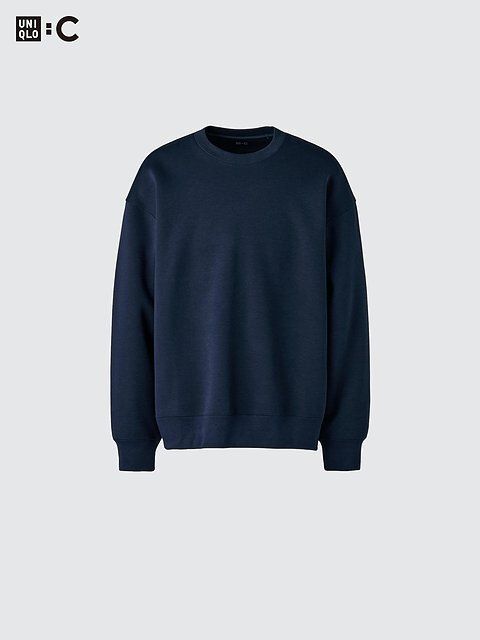 ユニクロのオーバーサイズスウェットシャツ