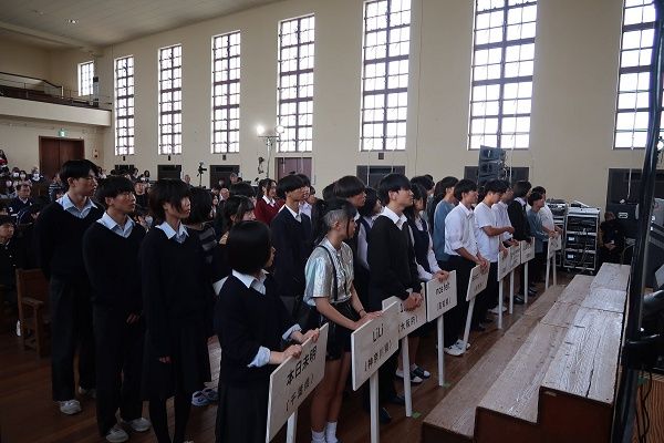 【滋賀県豊郷町】豊郷小学校旧校舎群を舞台に、高校生バンドを対象とした「とよさと軽音楽甲子園」開催