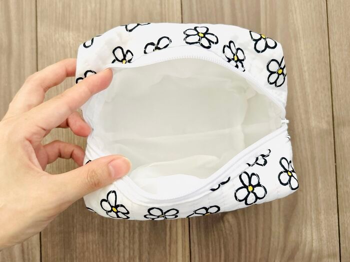 2個セットで超豪華！【30代・40代】バッグの中でも可愛い「キルティングポーチ」を〈付録〉でゲット！オトナ女子にピッタリです♪