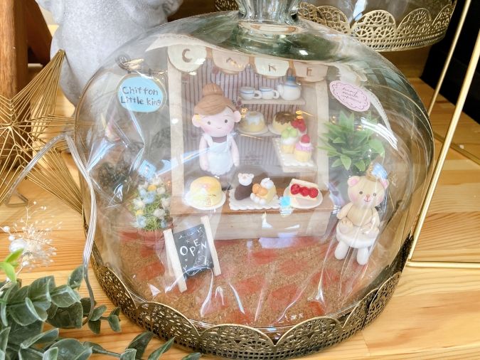 シフォンリトルキング 置物