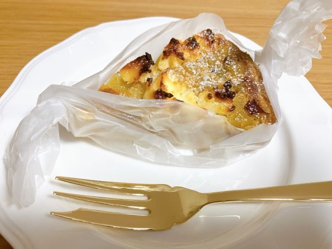 シフォンリトルキング おいもとクリームチーズタルト