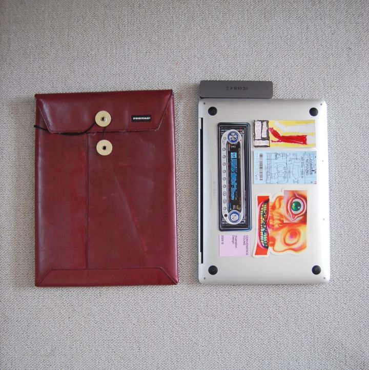 〈FREITAG〉のPCケース