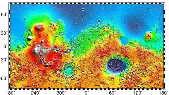 火星の北部は南部に比べて以上に平らな地形が広がっており、これが巨大衝突の証拠の一つと考えられています