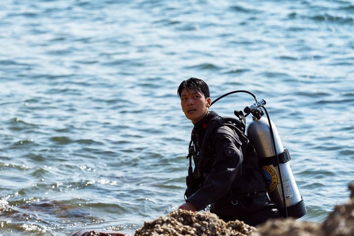 Netflixシリーズ『イカゲーム』シーズン1～3：独占配信中