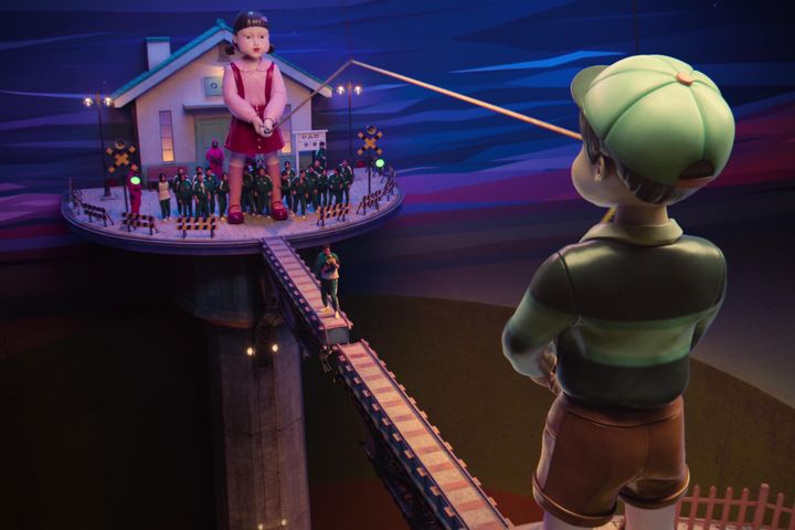 Netflixシリーズ『イカゲーム』シーズン1～3：独占配信中