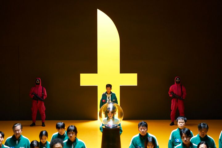 Netflixシリーズ『イカゲーム』シーズン1～3：独占配信中