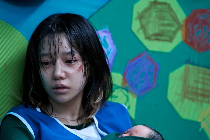 Netflixシリーズ『イカゲーム』シーズン1～3：独占配信中