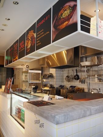 【東京都目黒区】カリフォルニア発のMAIN CHICK HOT CHICKENが日本初上陸！中目黒で限定POP UPを開催