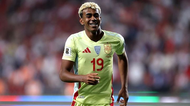 神童ヤマル、“歴史的大勝”後にパスポート紛失…「どんなに上手い選手でも18歳」