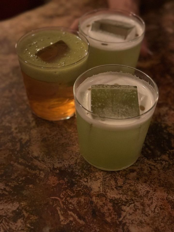 パリ、真夏の夜はバーで乾杯【夢見るパリ】