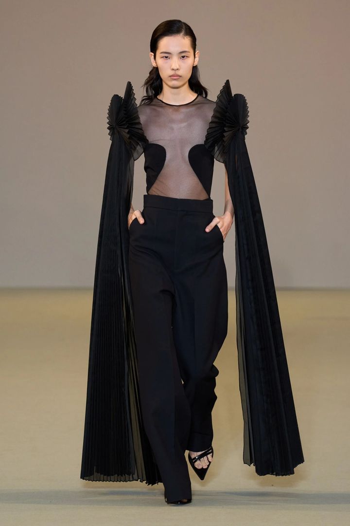 デル・コア、2025年春夏コレクション