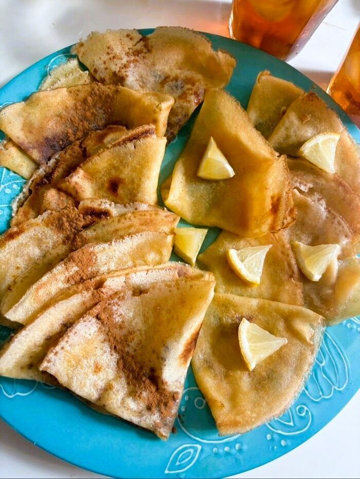 冷凍のクレープで作るシュガークレープ！